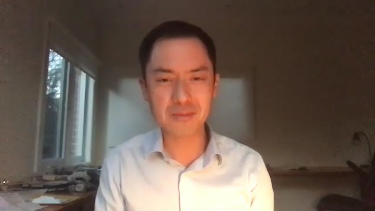 What updates are there on the VIALE-C trial for acute myeloid leukemia patients?